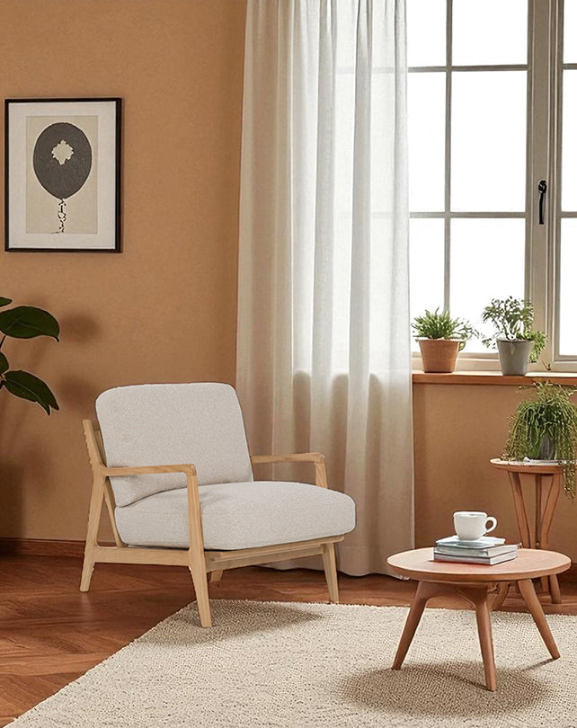 Levan Chair