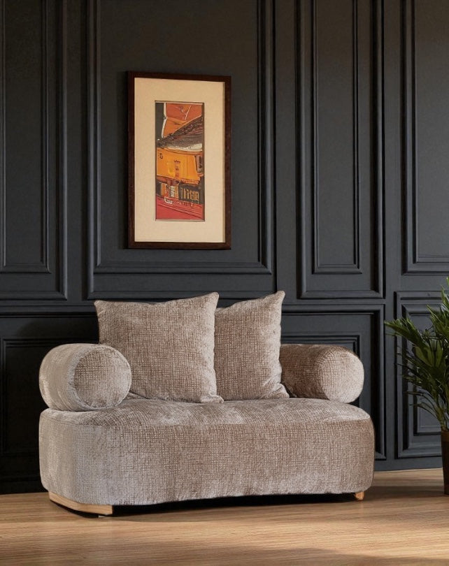 Roland 1s Sofa