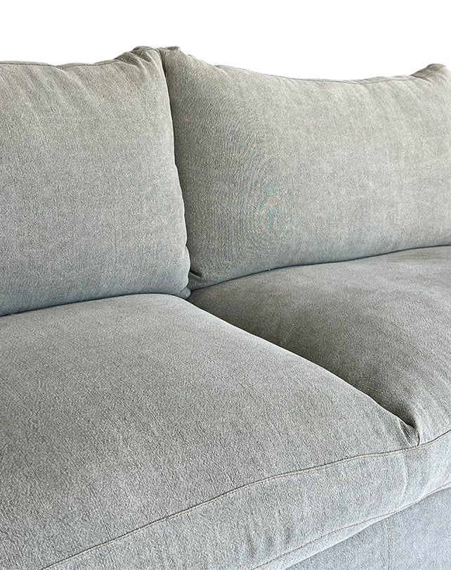 Wainui v2 2.5s Sofa