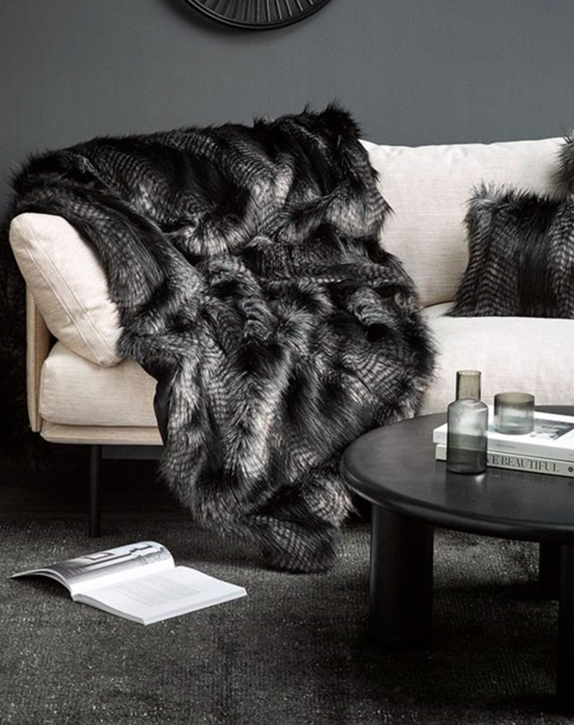 Faux Fur Throw - Black Coyote 150x180