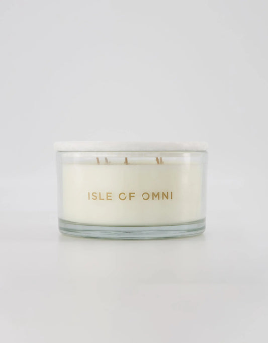 Cedar Oud & White Flower Candle — Large IsleOfOmni