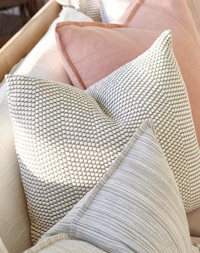 Favo Cushion - Honeycomb Weave 50x50